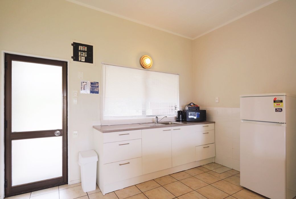 2-Bedroom Beachfront (5)