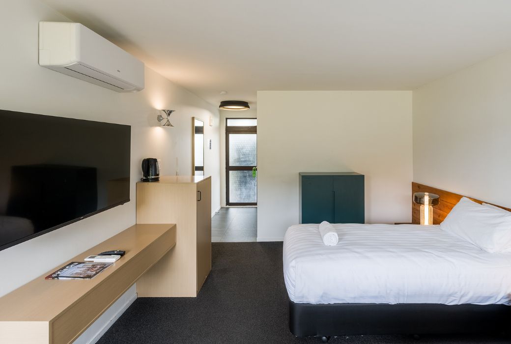 Courtyard Deluxe (3)