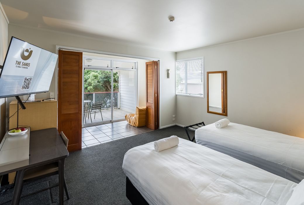 Superior Beachfront Ocean View (15)