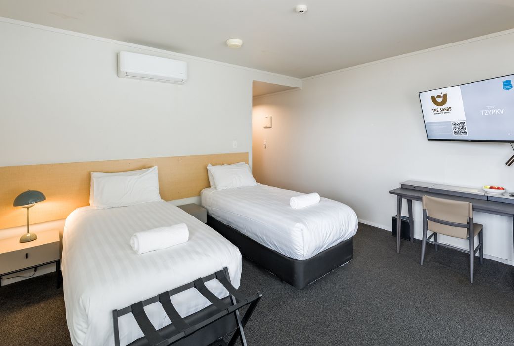 Superior Beachfront Ocean View (15)