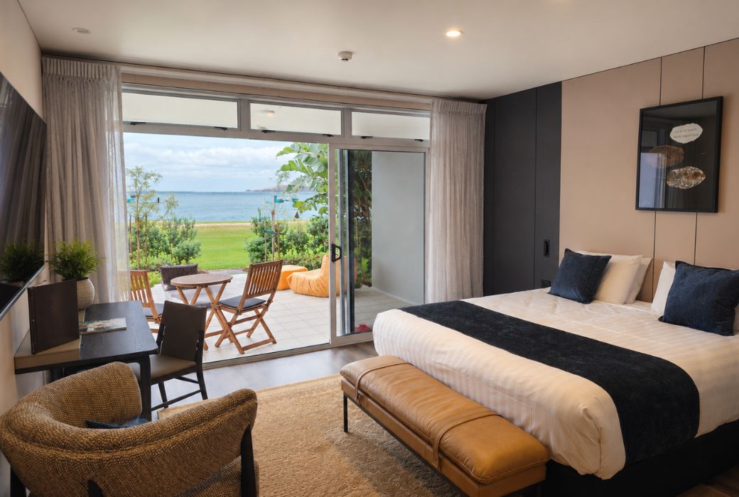 Superior Beachfront Ocean View (15)